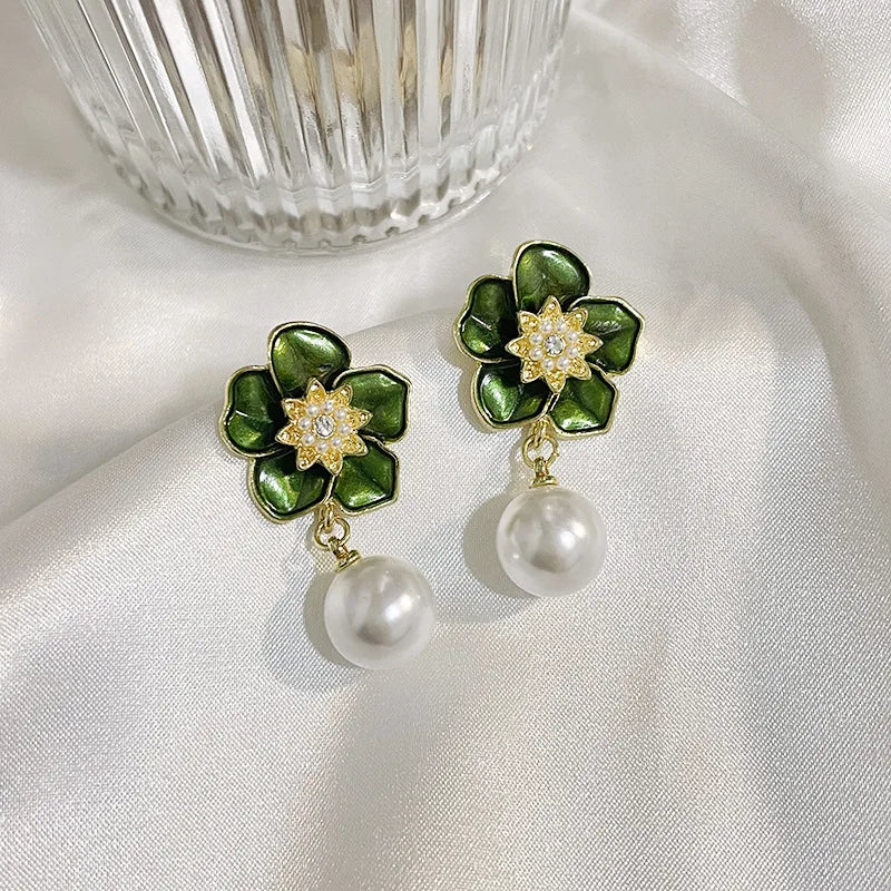 Jewelry CC Style Pearl Vintage Earrings